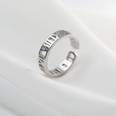 Stainless Steel Roman Numeral Black Shell Ring
